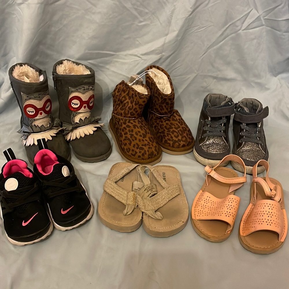 All size 8 girl toddler shoes